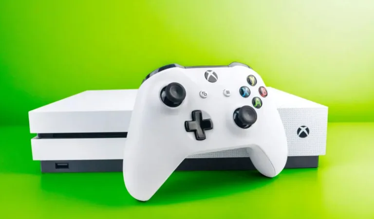 Leaked Images Surface Depicting All-White Digital Xbox Series X